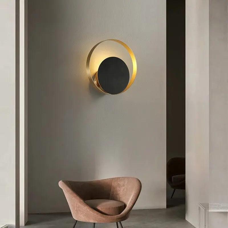 Lumenorth Raven Gold &amp; Black Wall Sconce