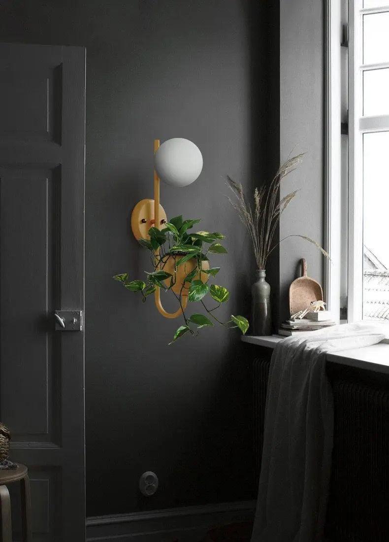 Lumenorth Moss Planter Wall Sconce