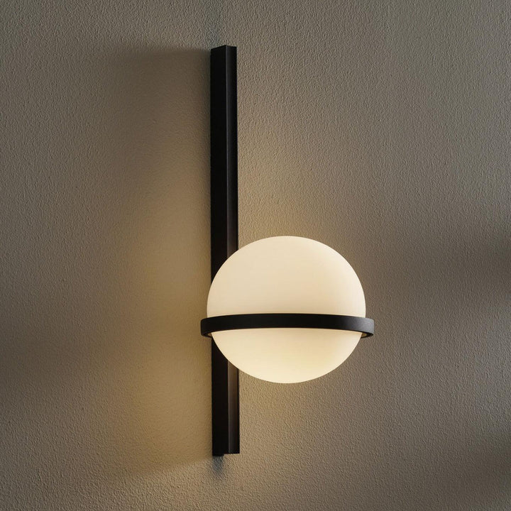 Lumenorth Ivy Planter Wall Sconce