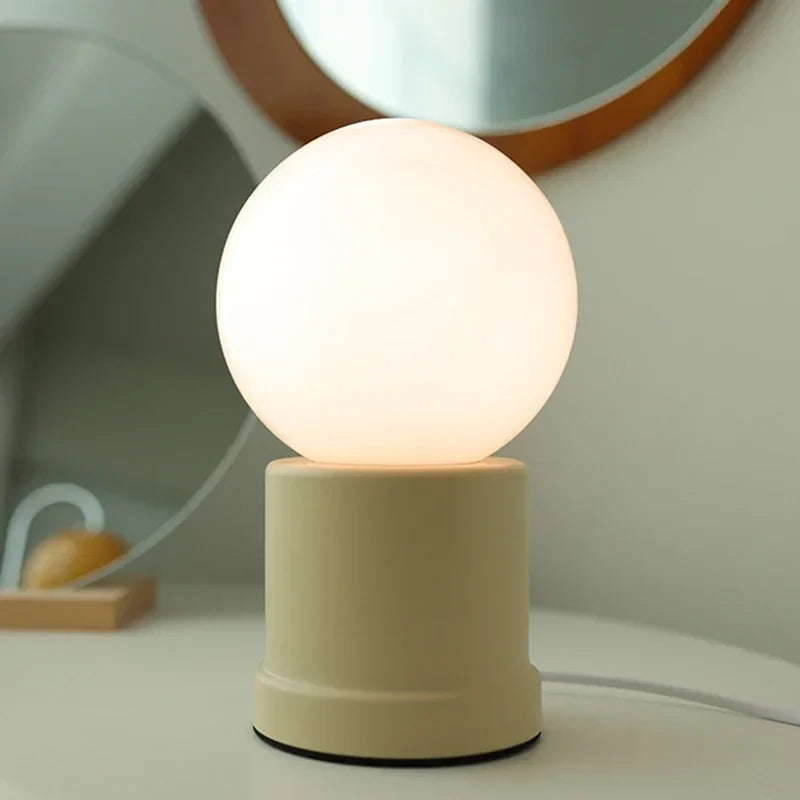 Lumenorth Spool Small Table Lamp