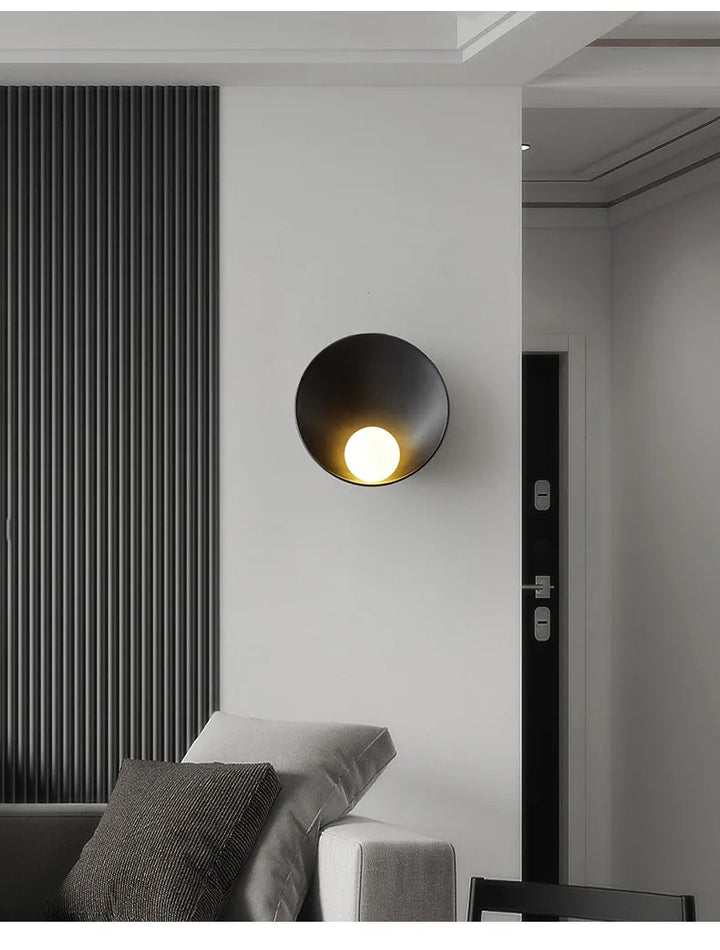 Lumenorth Strata Modern LED Wall Light