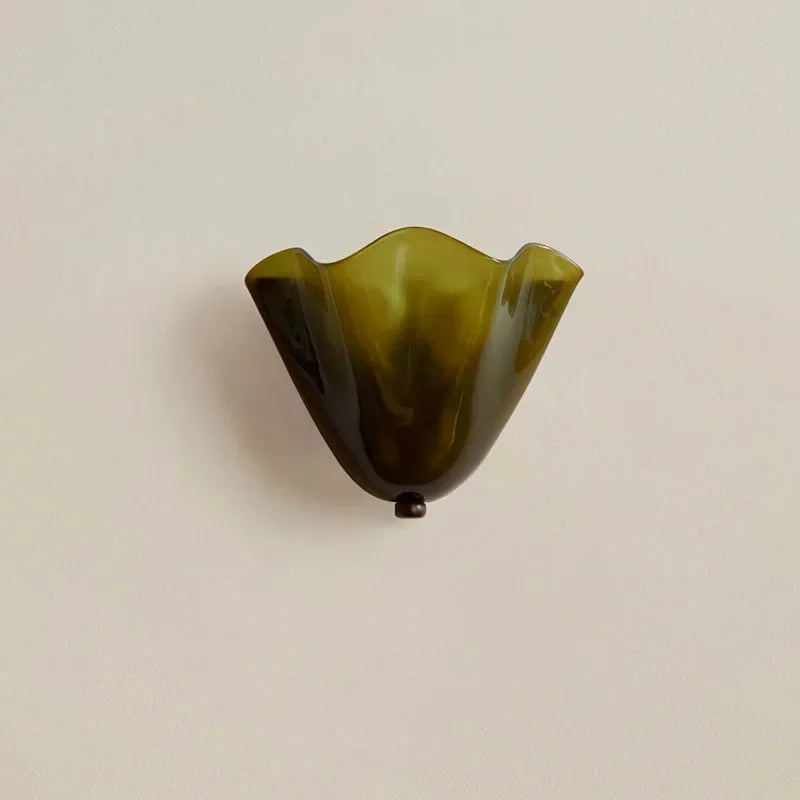Lumenorth Shell Vintage Glass Wall Lamp