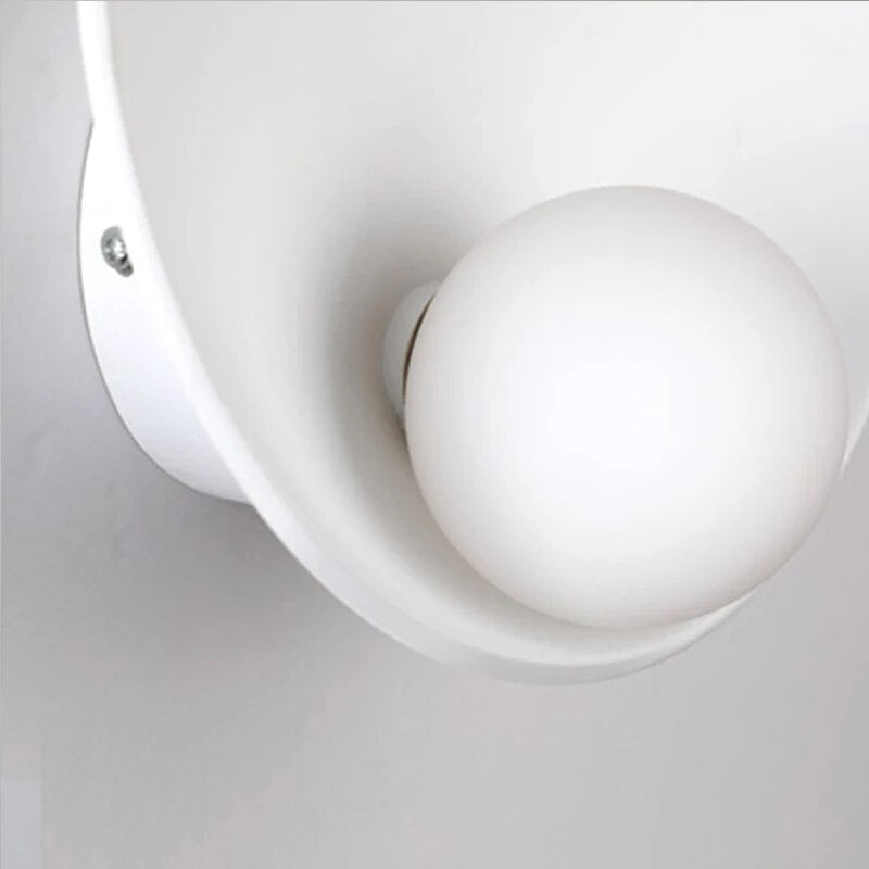 Lumenorth Strata Modern LED Wall Light