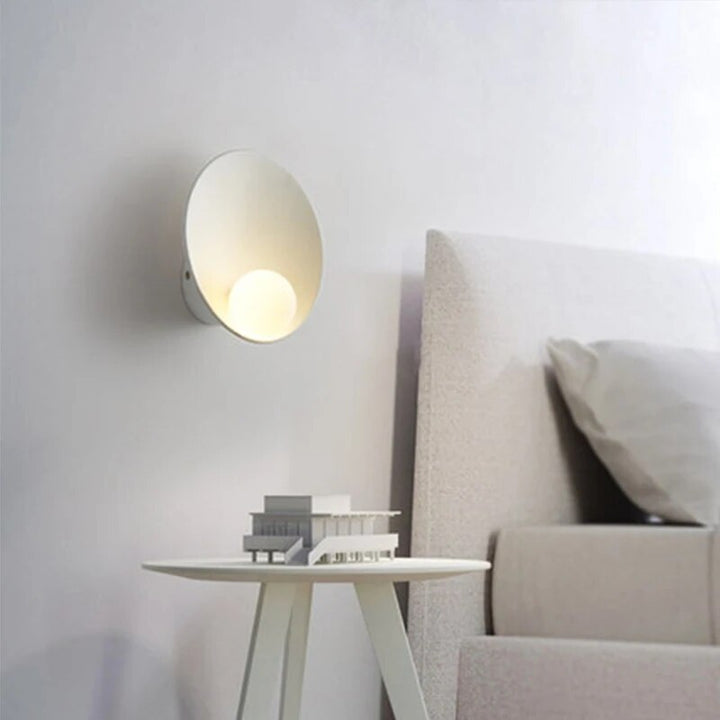 Lumenorth Strata Modern LED Wall Light