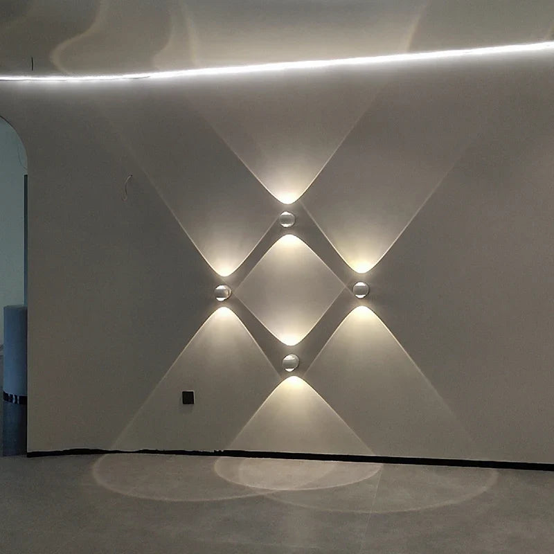 Lumenorth Ingot Brass LED Wall Lamp