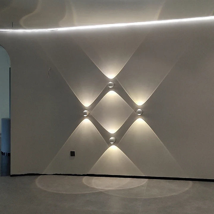 Lumenorth Ingot Brass LED Wall Lamp