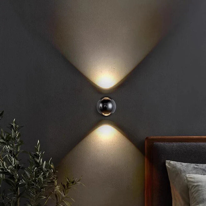 Lumenorth Ingot Brass LED Wall Lamp