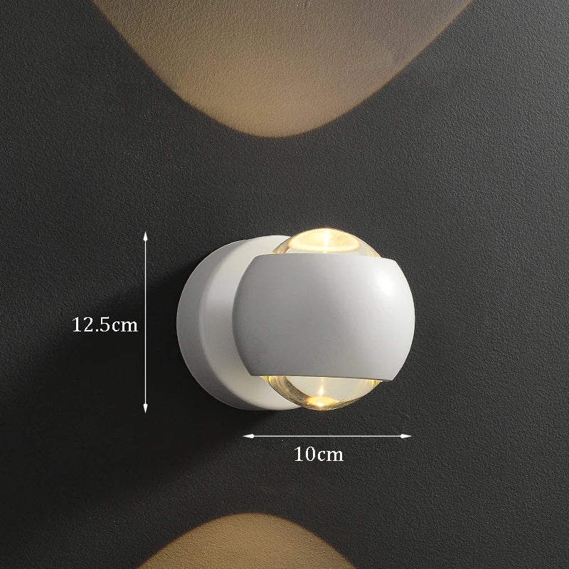 Lumenorth Ingot Brass LED Wall Lamp