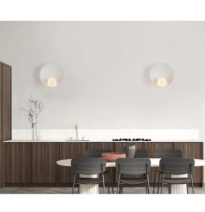 Lumenorth Strata Modern LED Wall Light