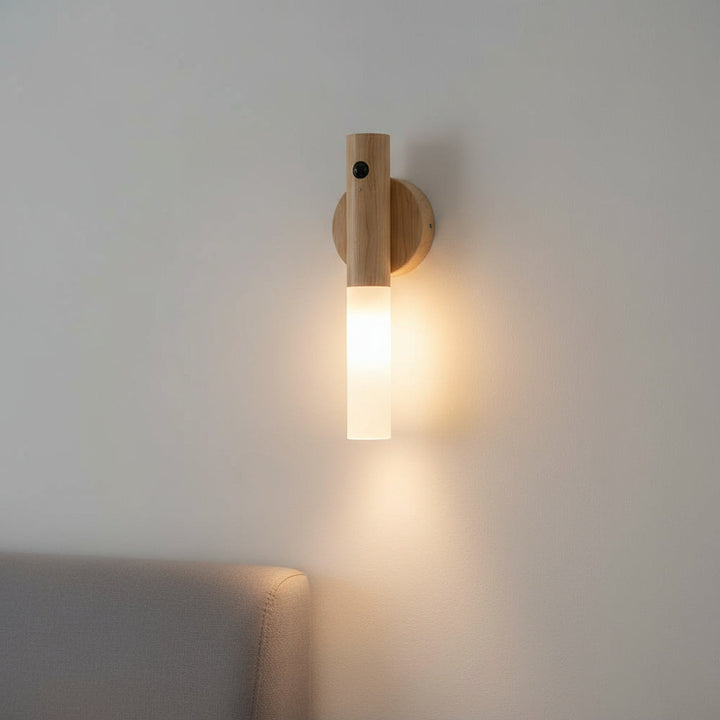 Lumenorth Cedar Rechargeable Wall Sconce