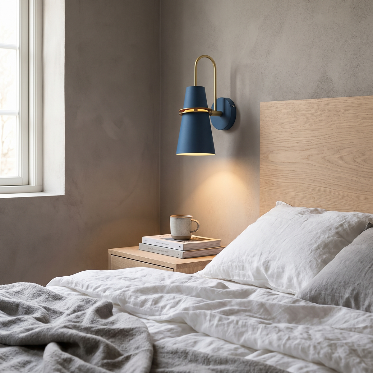 Snow Nordic wall lamp in a Scandinavian bedroom