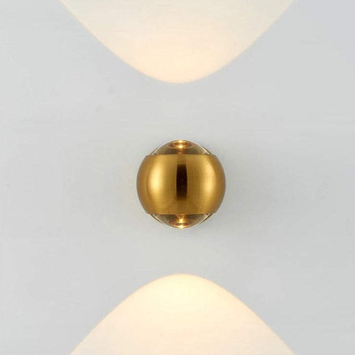 Lumenorth Ingot Brass LED Wall Lamp